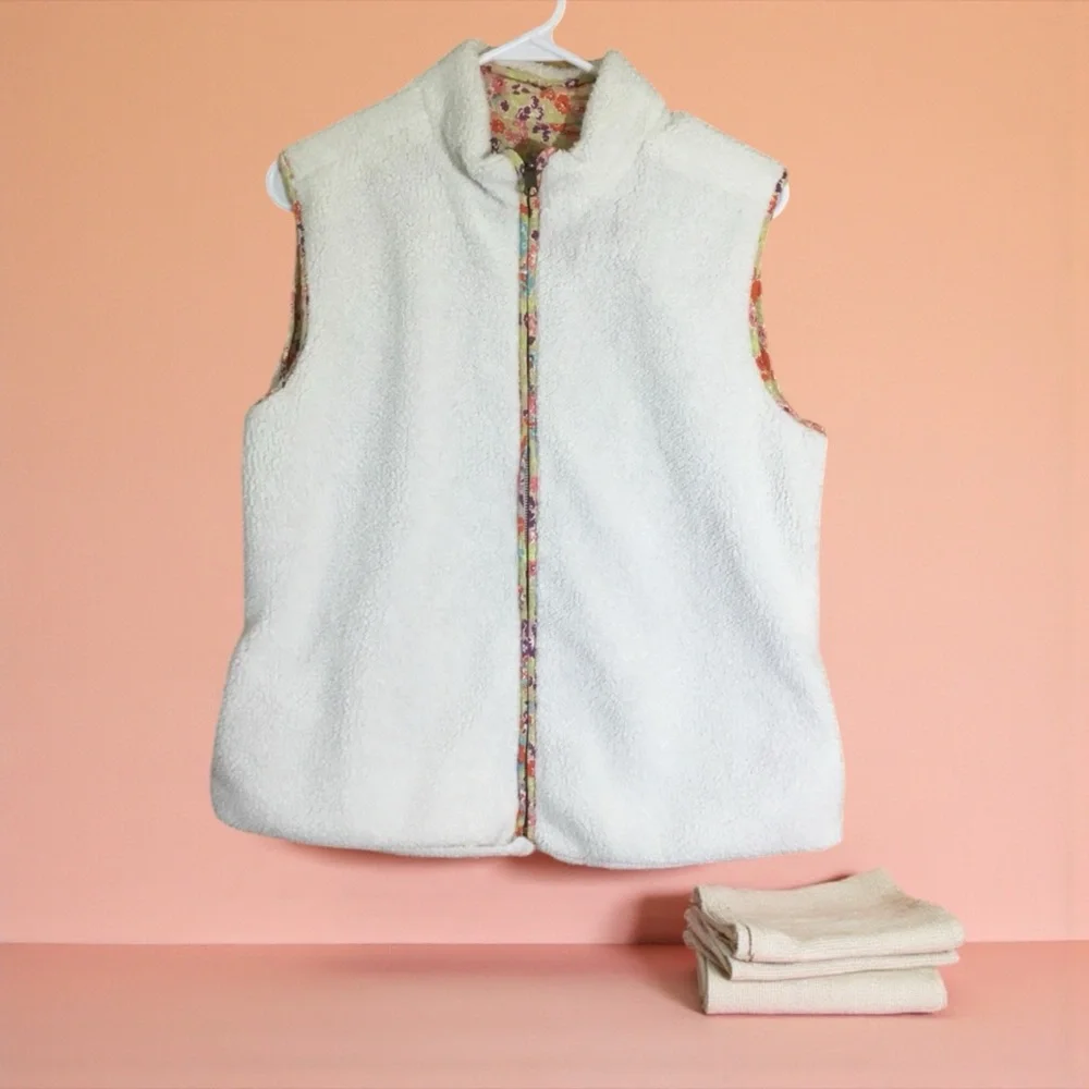 Matilda Jane reversible whimsical Floral Sherpa Vest - Picture 6 of 10